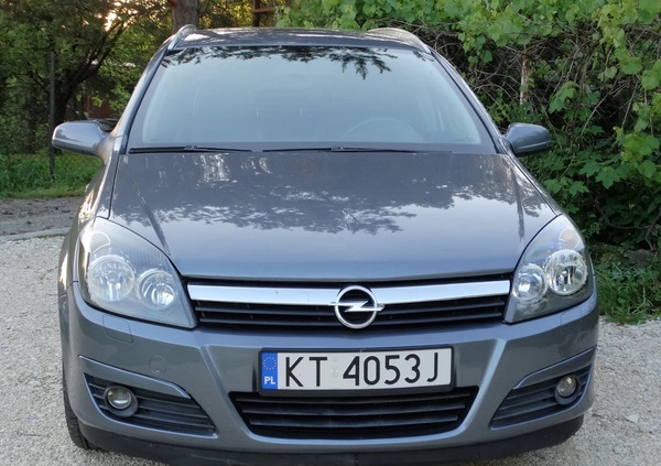 Opel Astra cena 14500 przebieg: 107500, rok produkcji 2005 z Tarnów małe 172